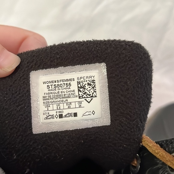 Sperry women’s navy boots size 9 - Picture 9 of 9